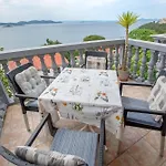 Apartment Marinero