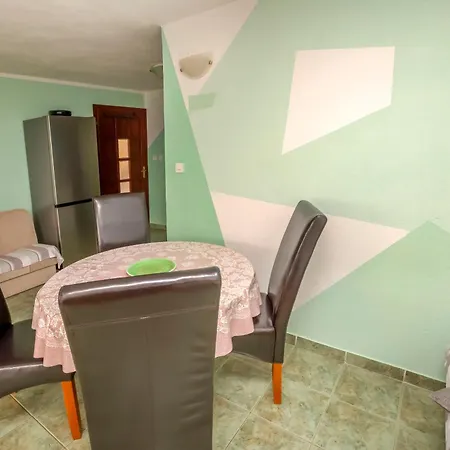 Marinero Apartment *